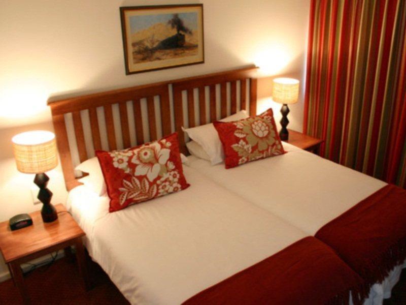The Graywood Hotel Книсна Екстер'єр фото