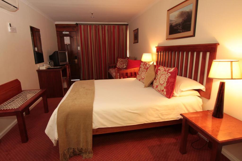 The Graywood Hotel Книсна Екстер'єр фото